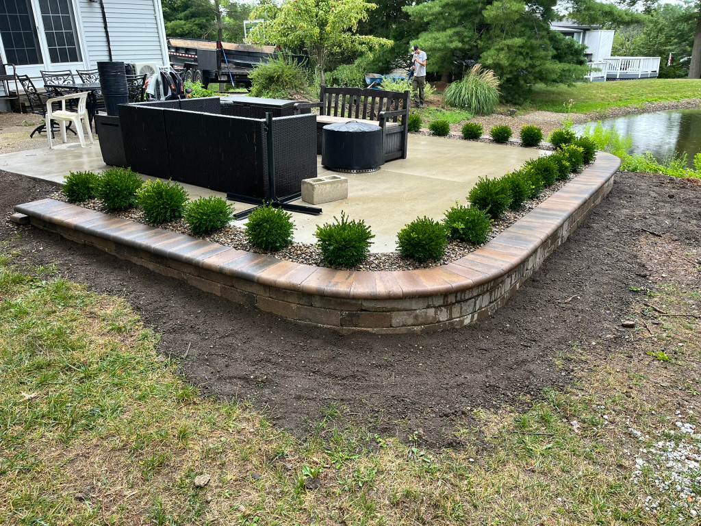 retaining wall installation medina ohio landscaping